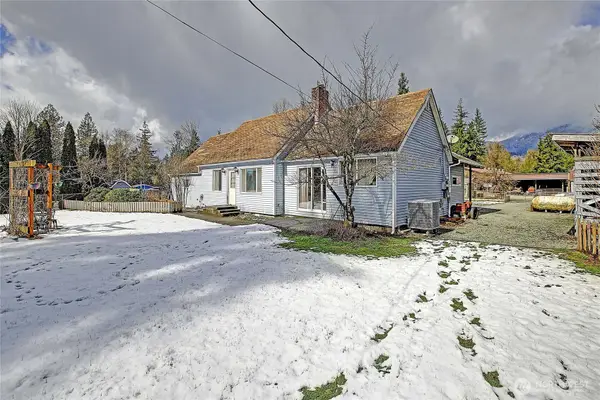 39729 State Route 530 Ne, Arlington, WA 98223