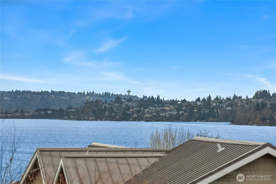 508 10th Avenue W, Kirkland, WA 98033 - #2