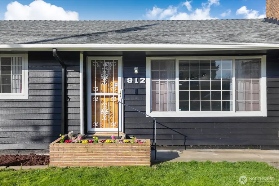 912 9th Street Nw, Puyallup, WA 98371 - #2