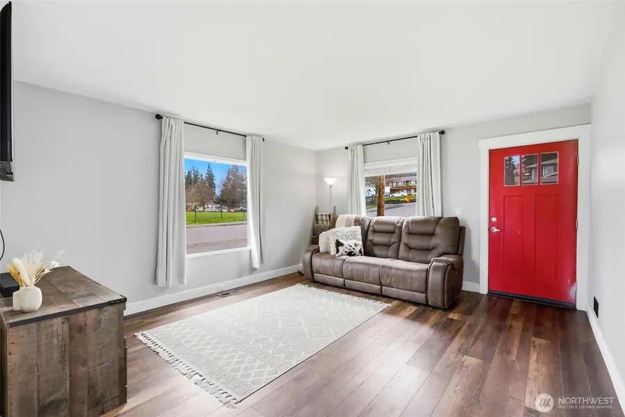 238 N Washington Avenue, Arlington, WA 98223 - #3