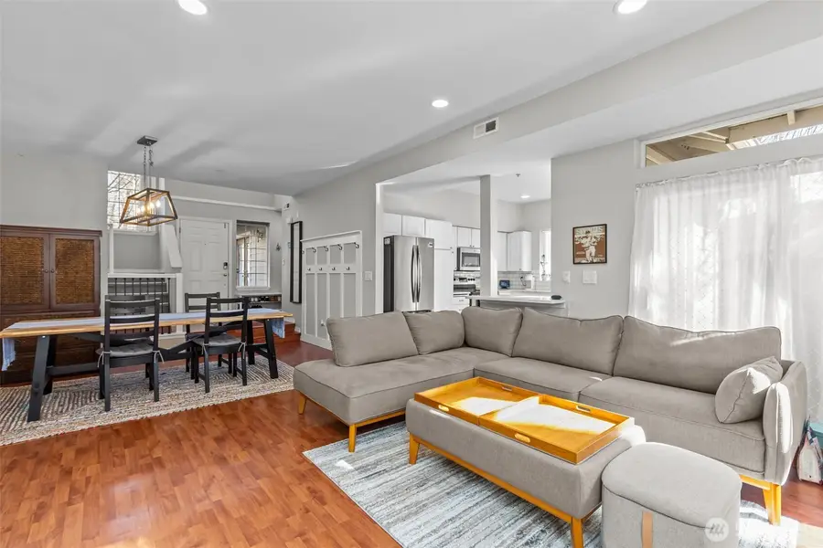 14714 53rd Avenue W #101, Edmonds, WA 98026 - #3