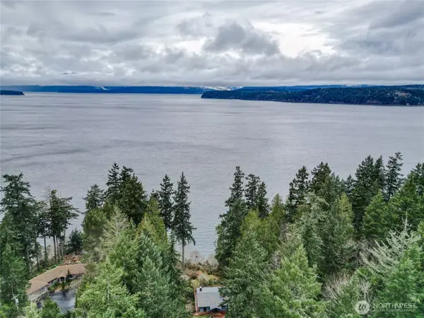 7418 NW Ioka Drive, Silverdale, WA 98383