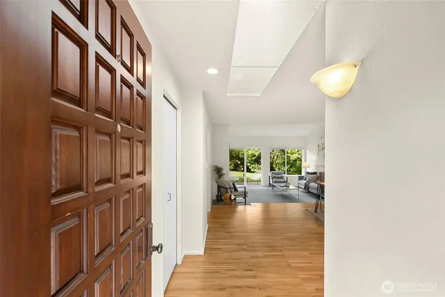 11917 Stendall Place N, Seattle, WA 98133 - #2