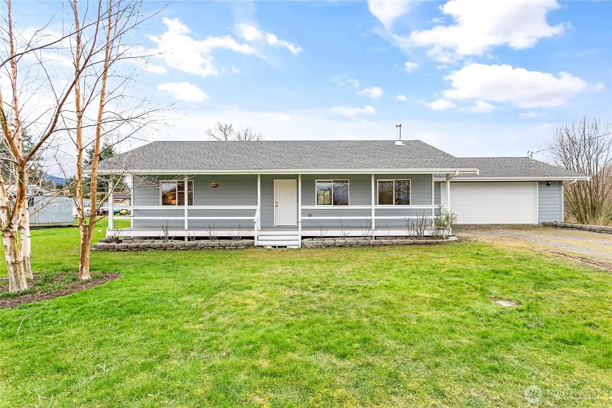 303 Hayes Street, Nooksack, WA 98276 - #1