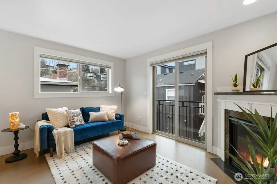 4735 Delridge Way Sw #A, Seattle, WA 98106 - #2