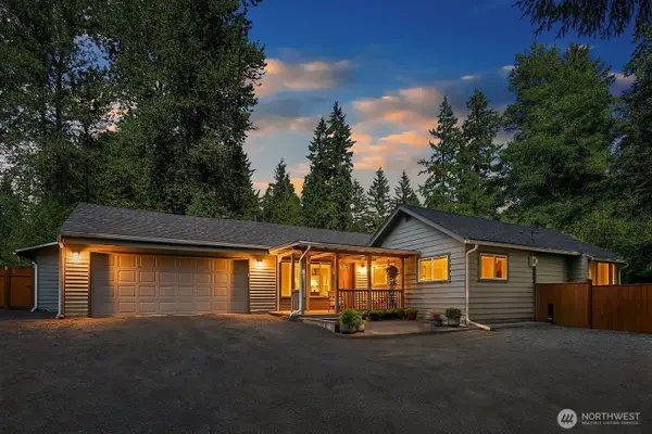 18460 NE Woodinville Duvall Place, Woodinville, WA 98077