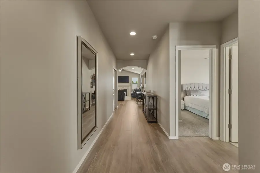 1203 SW Julia Street, College Place, WA 99324 - #3