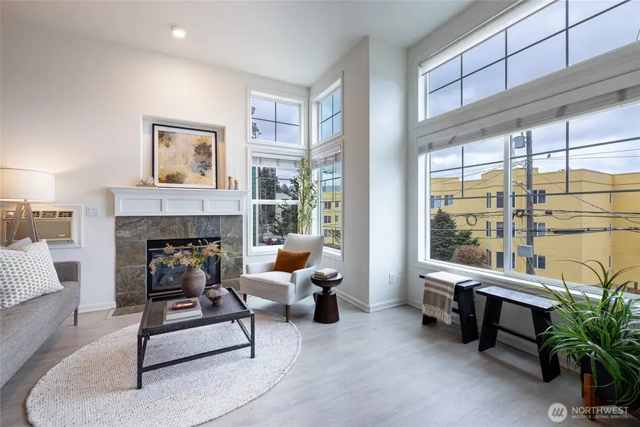 1820 Franklin Avenue E, Seattle, WA 98102 - #3