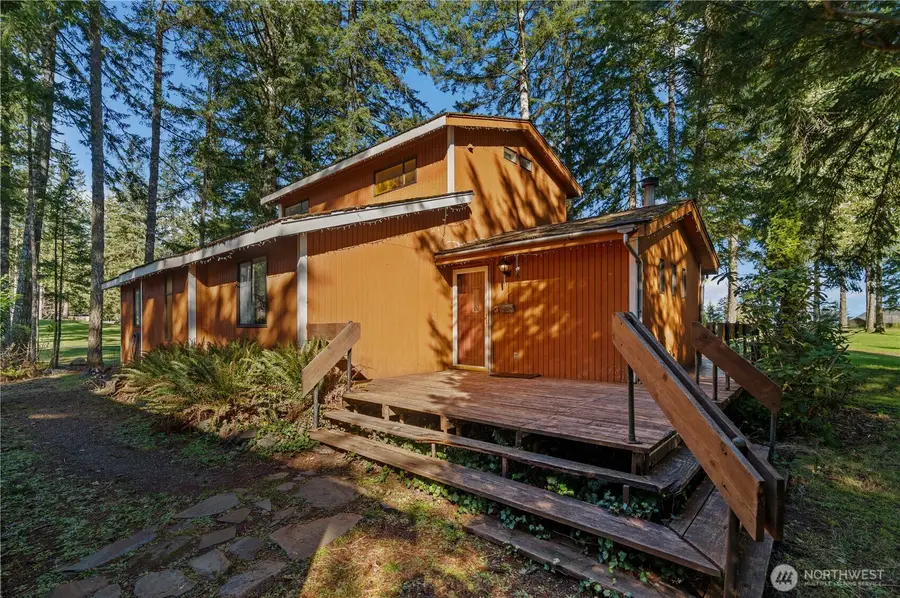 1031 E Manzanita Drive, Union, WA 98592 - #3