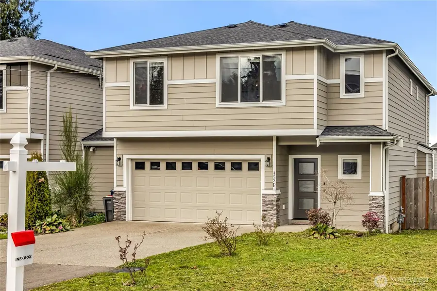423 205th Street Sw #B, Lynnwood, WA 98036 - #2