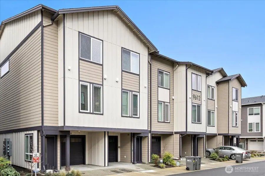 9612 19th Avenue Se #A, Everett, WA 98208 - #2