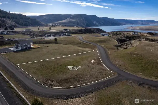 44225 Tyax Lane N, Lincoln, WA 99185