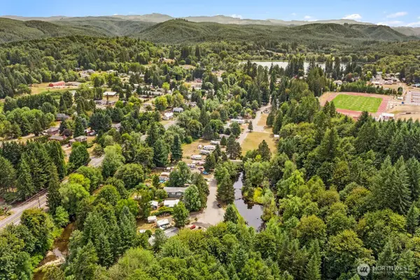 1105 Riverside Drive, Vernonia, OR 97064