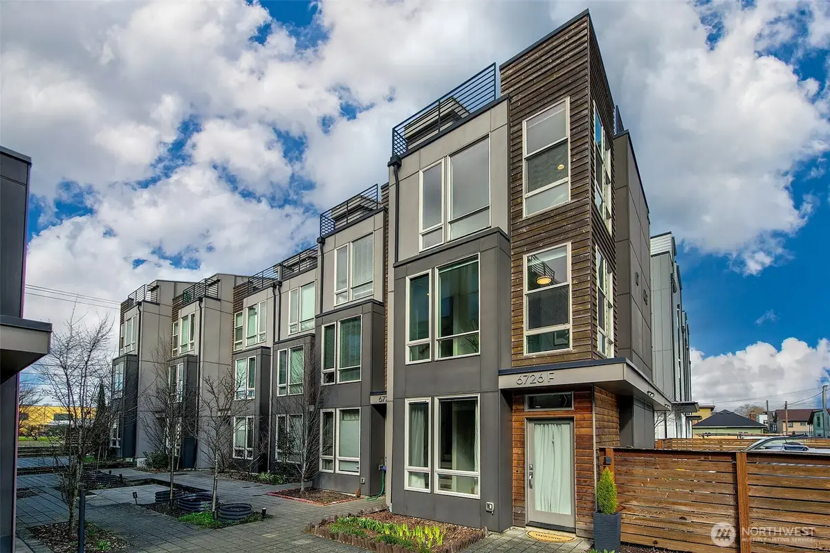 6726 Corson Avenue S #F, Seattle, WA 98108 - #1