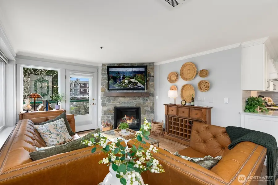 609 7th N #B304, Edmonds, WA 98020 - #3