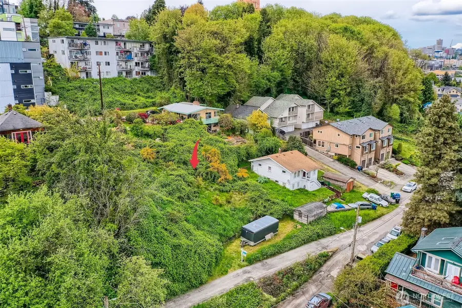 132 16th Avenue S, Seattle, WA 98144 - #2