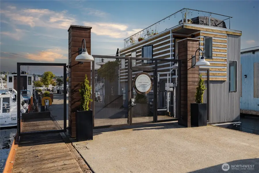 2309 N Northlake Way #3A, Seattle, WA 98103 - #3