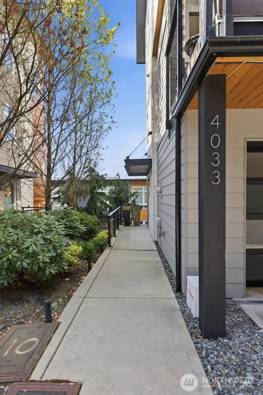 4033 129th Place Se, Bellevue, WA 98006 - #3