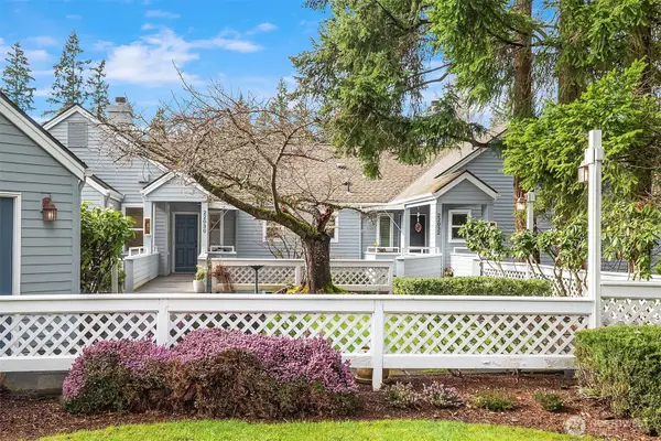 22030 SE 40th Court, Issaquah, WA 98029