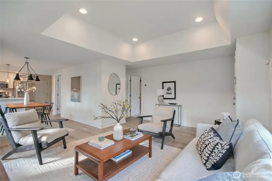 11271 35th Avenue Sw, Seattle, WA 98146 - #3