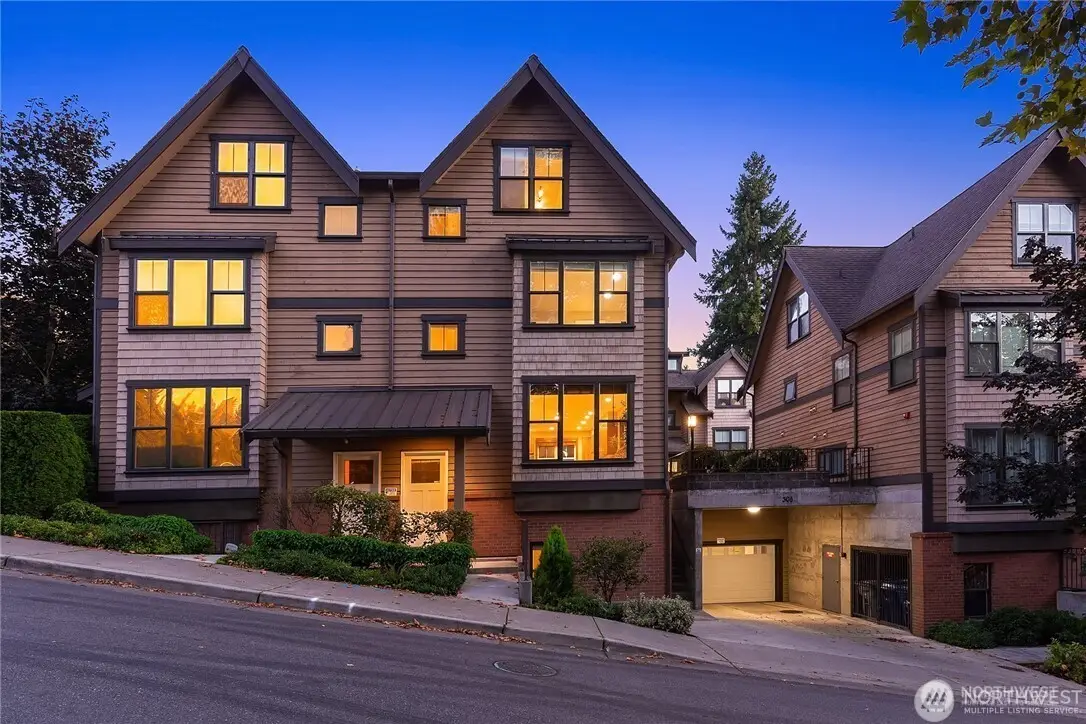 303 Bellevue Way Se, Bellevue, WA 98004 - #1