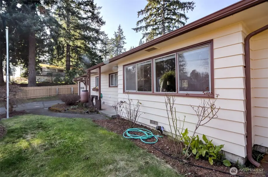 703 S 15th Street, Shelton, WA 98584 - #2