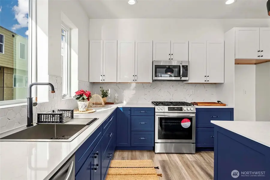 11554 17th Place Sw, Burien, WA 98146 - #3