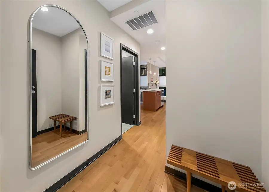 2716 Elliott Avenue #406, Seattle, WA 98121 - #2