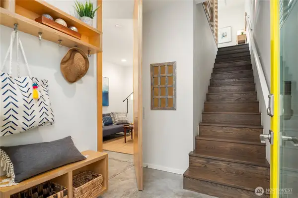 1623 14th Avenue #E, Seattle, WA 98122