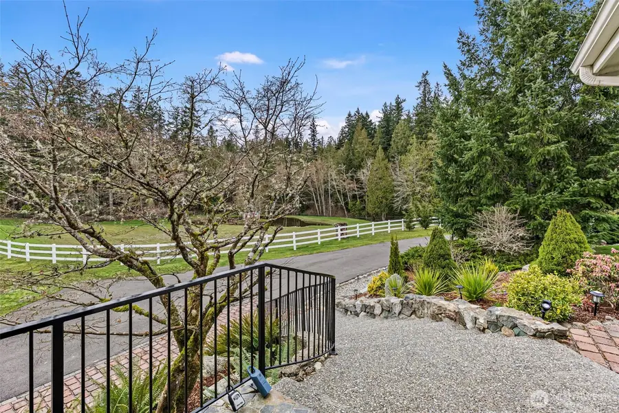 8180 NE West Port Madison Road, Bainbridge Island, WA 98110 - #3