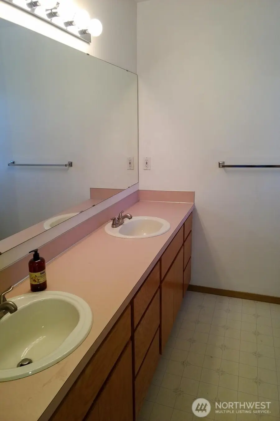 3115 York Road, Everett, WA 98204 - #3