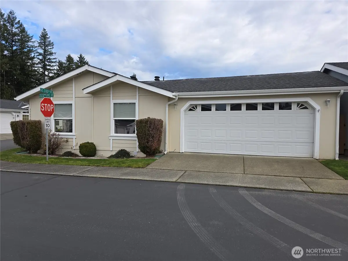 24006 222nd Avenue Se #16, Maple Valley, WA 98038 - #1