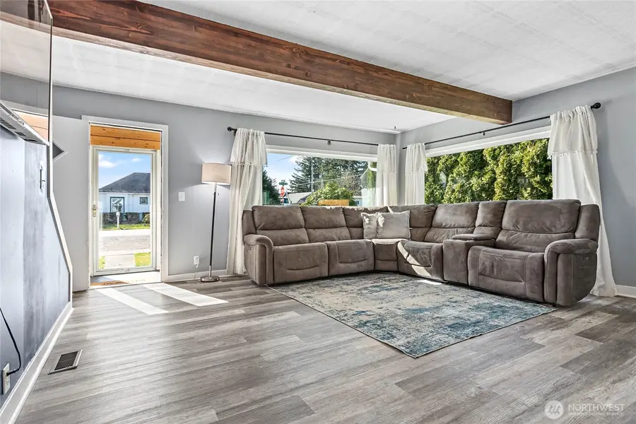 208 Harrison Street, Sumas, WA 98295 - #3