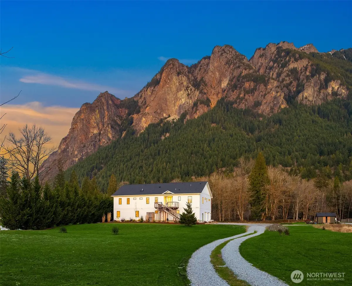 10210 428th Avenue Se, North Bend, WA 98045 - #1