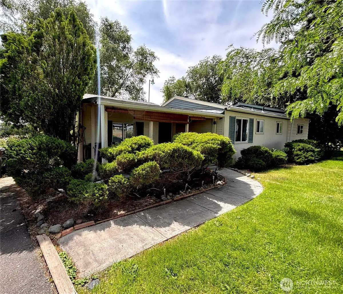 4477 Wenatchee Drive Ne, Moses Lake, WA 98837 - #1