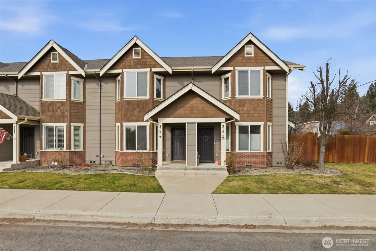 313 N Wright Avenue, Cle Elum, WA 98922 - #1