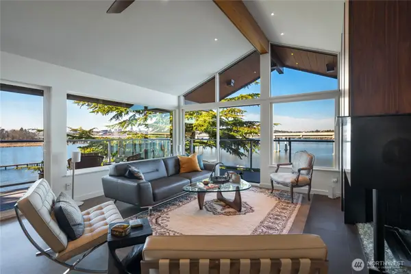 2501 Canterbury Lane E #410, Seattle, WA 98112