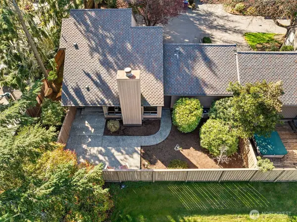 1600 159th Avenue Ne #17A, Bellevue, WA 98008