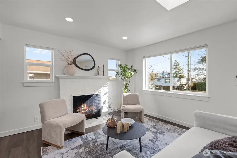 940 N 89th Street, Seattle, WA 98103 - #3