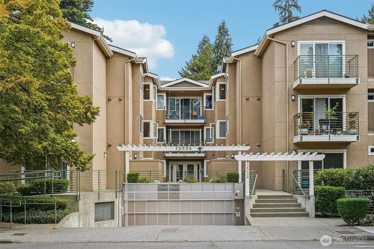 12034 15th Avenue Ne #204, Seattle, WA 98125 - #1