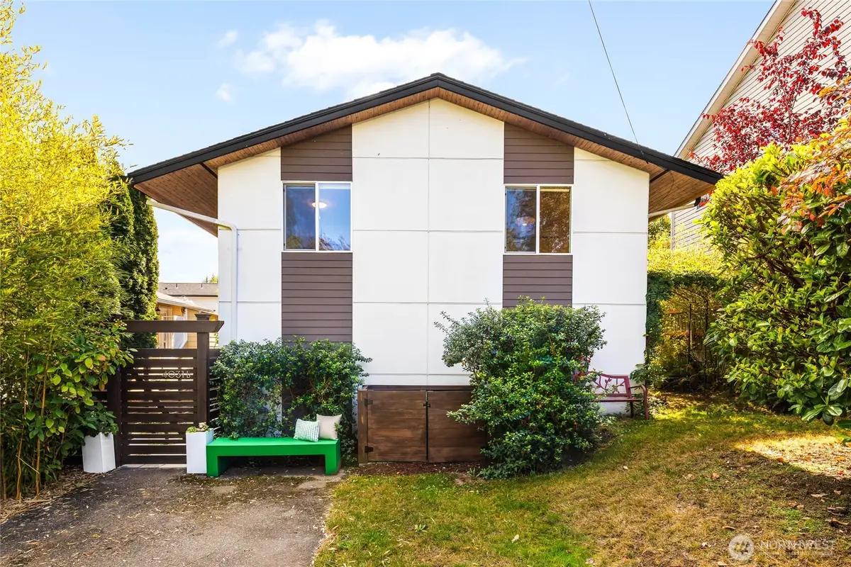 4031 30th Avenue S #B, Seattle, WA 98108 - #1