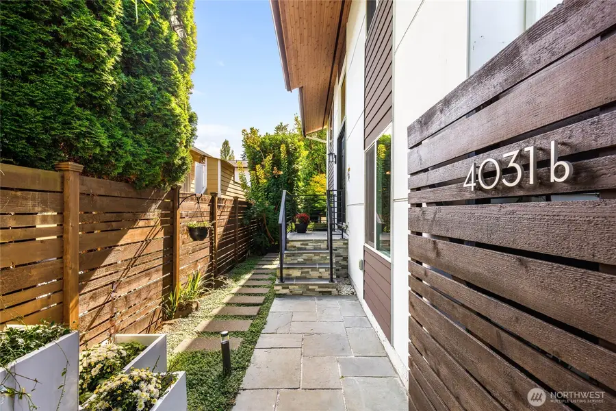 4031 30th Avenue S #B, Seattle, WA 98108 - #2