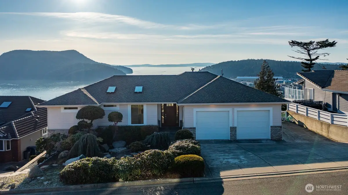 2402 Highland Drive, Anacortes, WA 98221 - #1