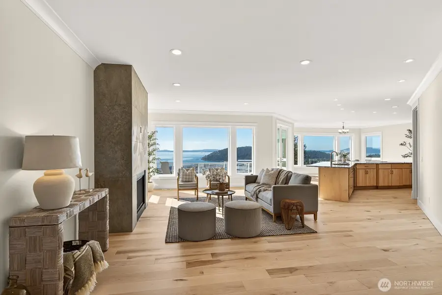 2402 Highland Drive, Anacortes, WA 98221 - #2