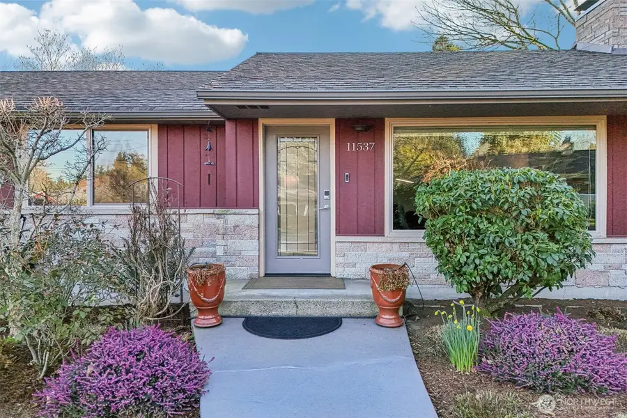 11537 Corliss Avenue N, Seattle, WA 98133 - #3