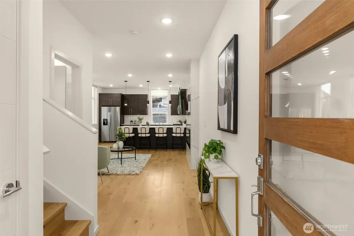 9248 17th Avenue Sw #A, Seattle, WA 98106 - #1