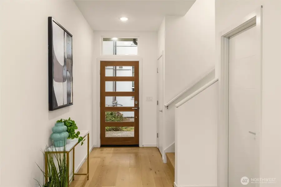 9248 17th Avenue Sw #A, Seattle, WA 98106 - #2