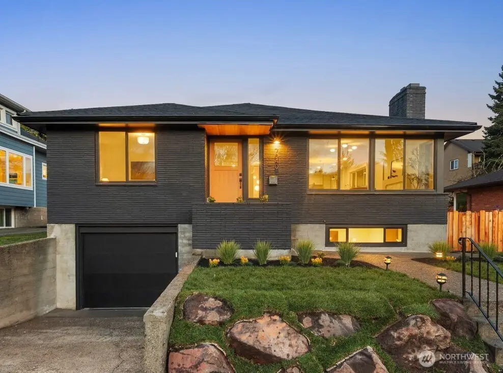 7040 16th Avenue Nw, Seattle, WA 98117 - #1