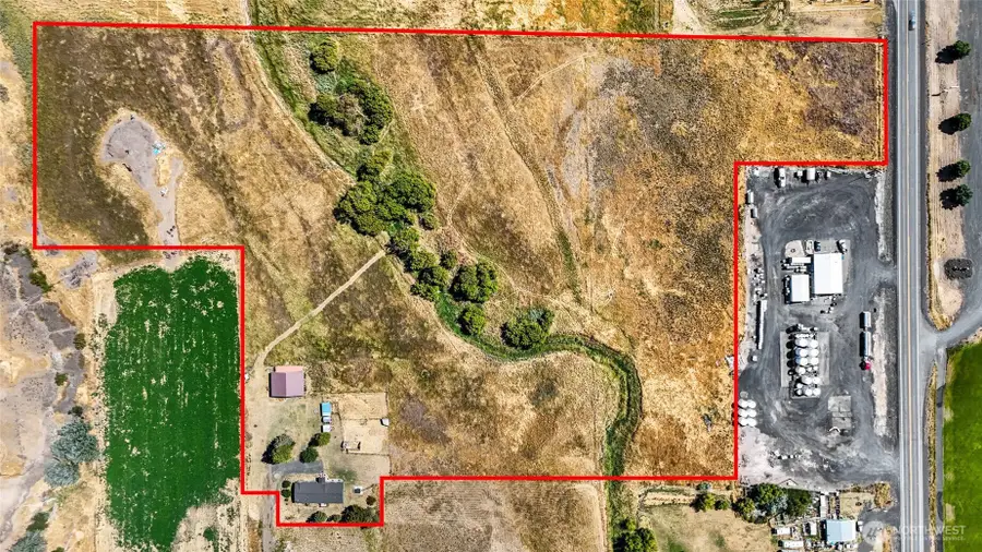 749 NE North Ave, Wilbur, WA 99185 - #3