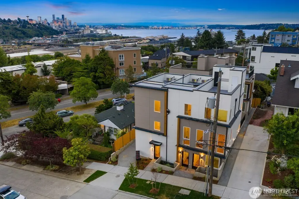 2409 W Boston Street #A, Seattle, WA 98199 - #1